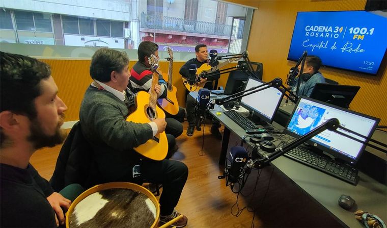 FOTO: Se viene el Día de la Peña en Rosario y el proyecto nació en Viva la Radio. 
