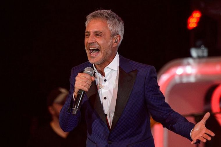 Antes de llegar a Argentina, Sergio Dalma dio un show en Sevilla, España.