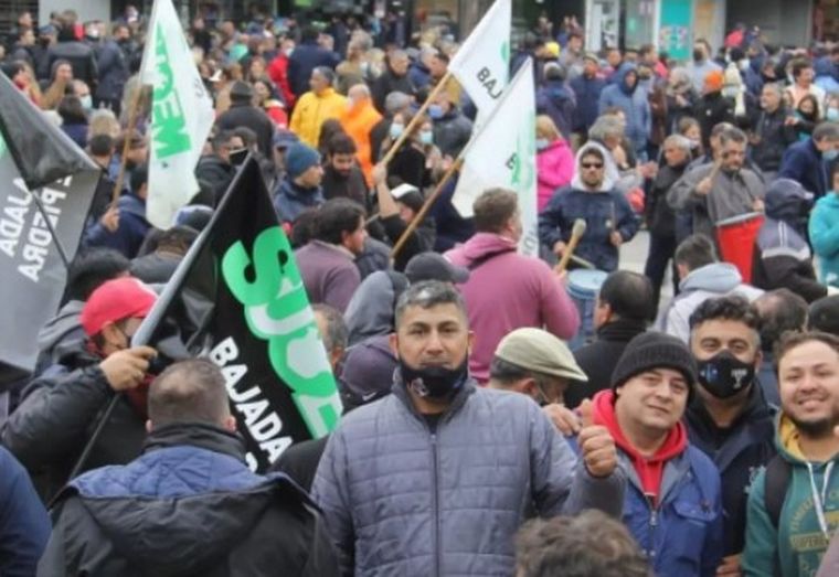 AUDIO: Movilización del Suoem genera complicaciones en el tránsito de Córdoba