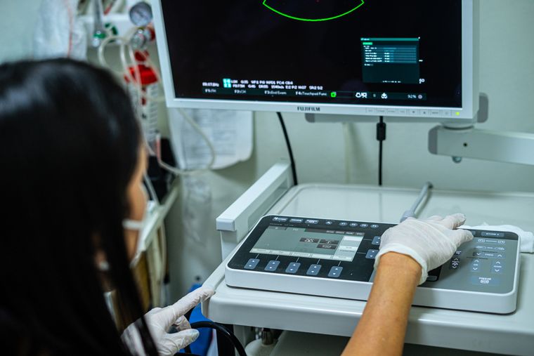 FOTO: La ultrasonografía combina la endoscopía y el ultrasonido