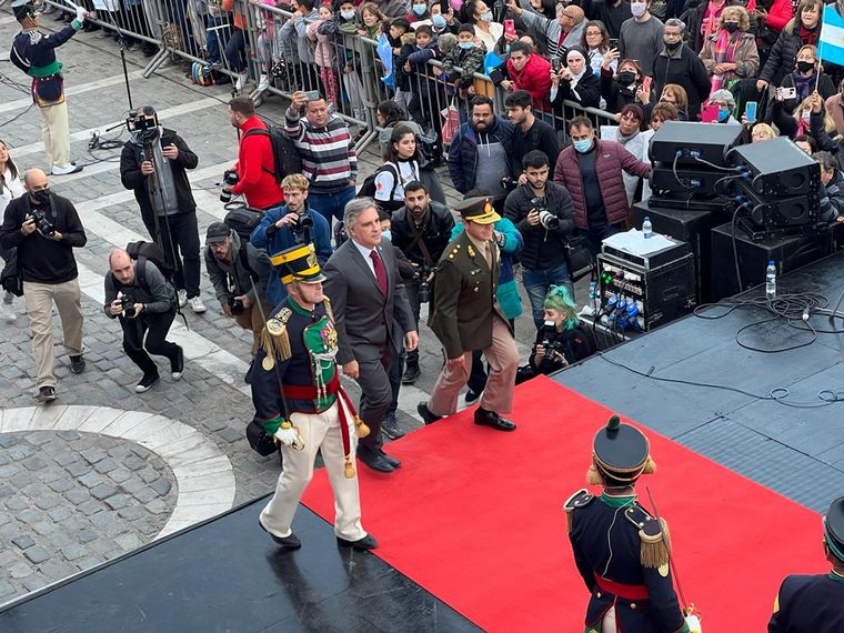 Volvió el Cambio de Guardia en el Cabildo de Córdoba.