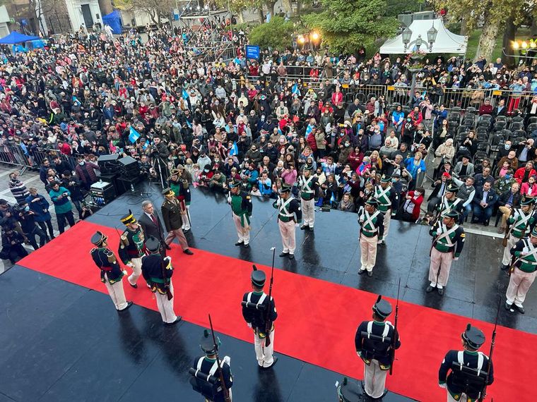 Volvió el Cambio de Guardia en el Cabildo de Córdoba.