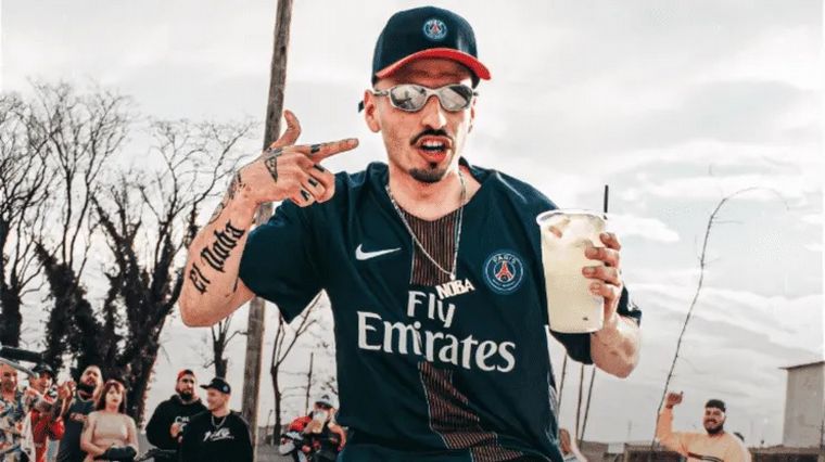 El Noba, integrante de Cumbia 420 junto a L-Gante.