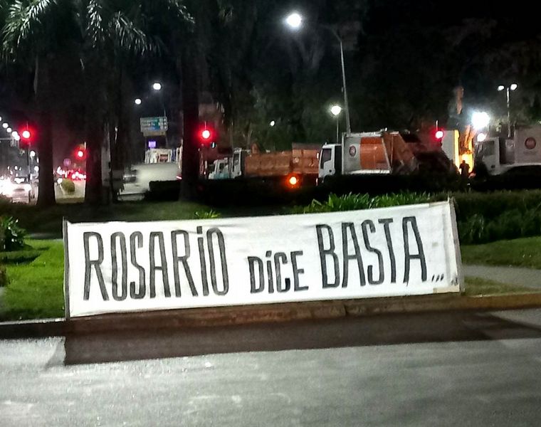 FOTO: Rosario dice basta