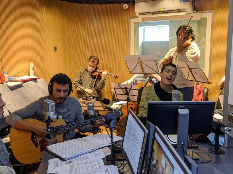 La Orquesta Emergente presenta “El amor después del amor”.