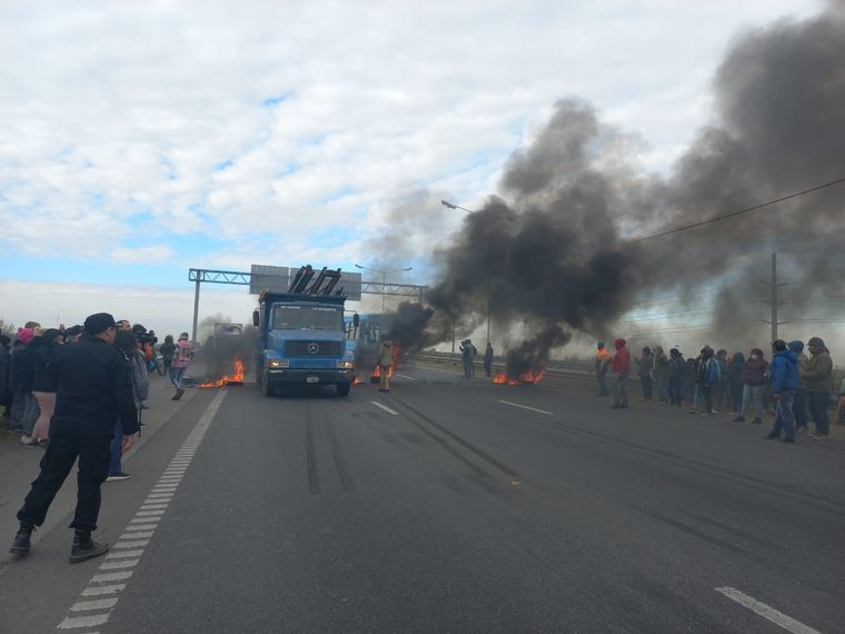 Tensión en Circunvalación por el conflicto por tomas.