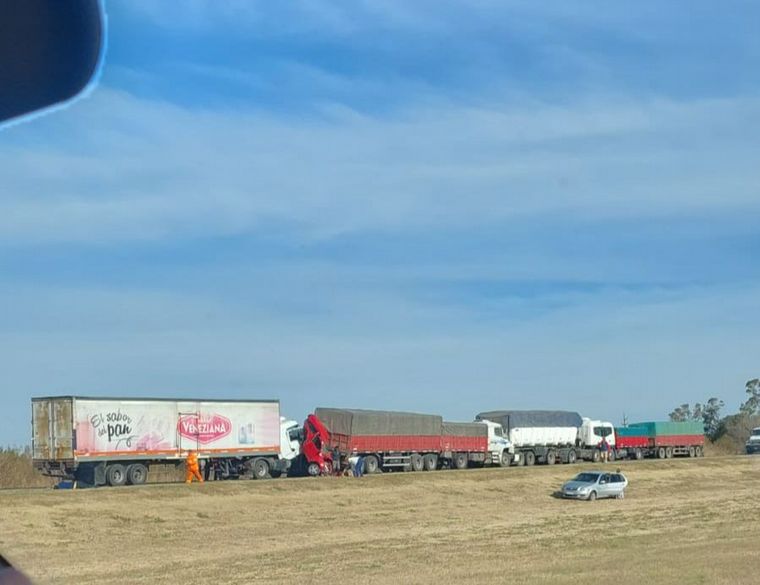 Choque múltiple en la ruta 33 a la altura de Chabás.