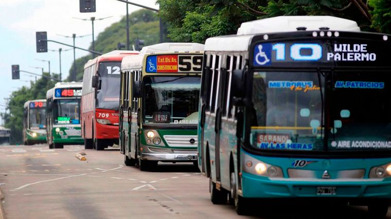 FOTO: Subieron las tarifas del transporte público en el AMBA.
