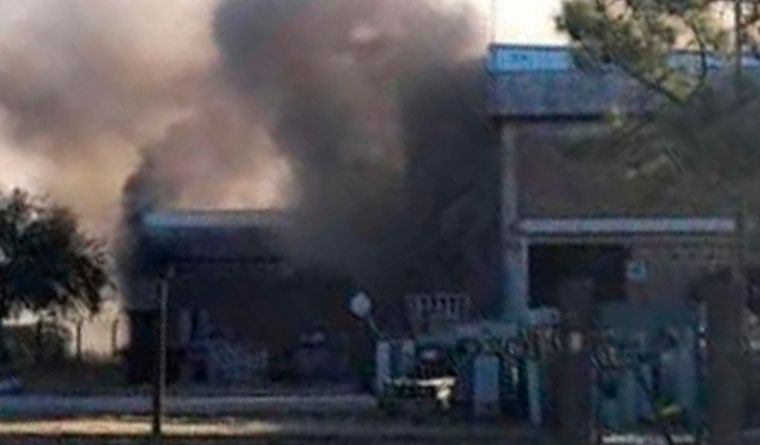FOTO: Una explosión con posterior incendio inutilizó la estación transforadora de Bermúdez.