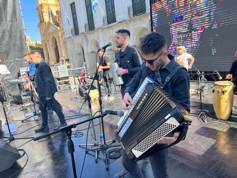 La ciudad de Córdoba festeja en el Cabildo el Día del Cuarteto con un gran evento.