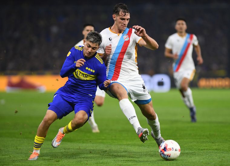 Exequiel Zeballos fue la gran figura del encuentro entre Boca y Arsenal.