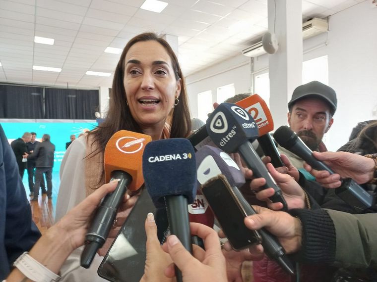 El objetivo es la compra e instalación de sistemas solares fotovoltaicos.