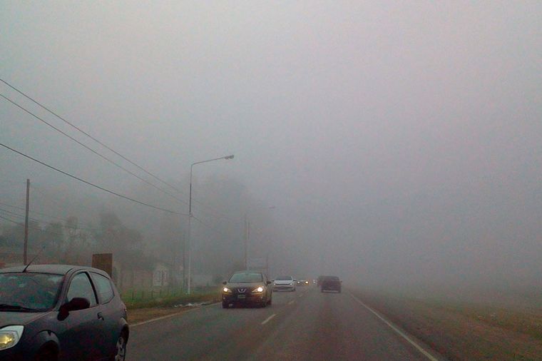 FOTO: Alertan ante persistente niebla en algunas rutas
