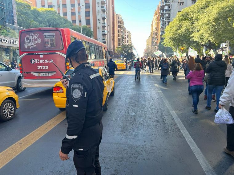 FOTO: Nueva manifestación del Suoem por calles de la ciudad de Córdoba.