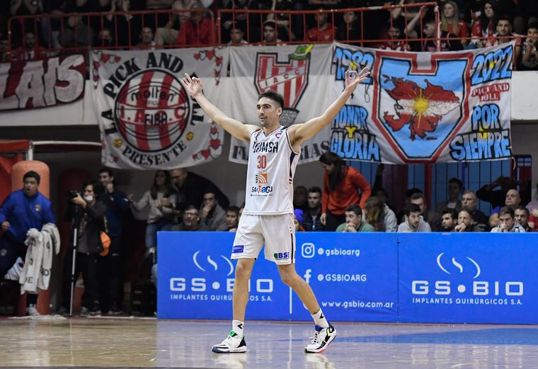 Instituto tuvo el peor partido de la temporada y cayó ante Quimsa de local.