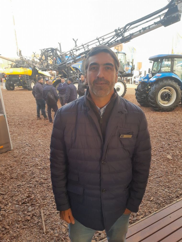 Tomás Liceda Rosasco, director Comercial de New Holland