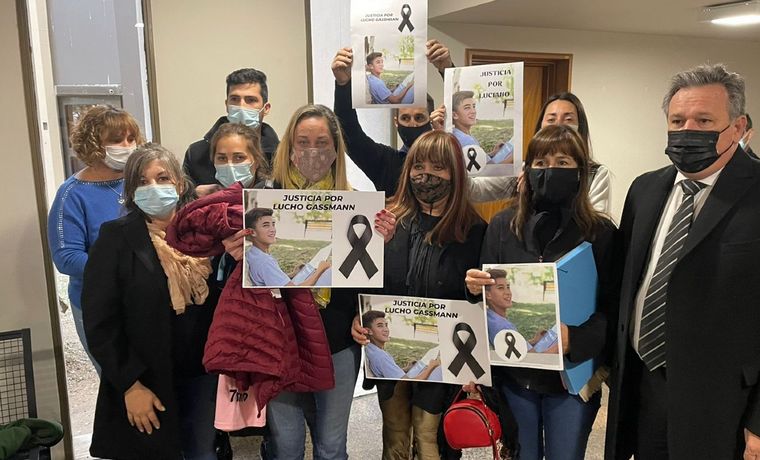 Familiares de Luciano Gassman reclaman que el caso sea encuadrado por dolo eventual.