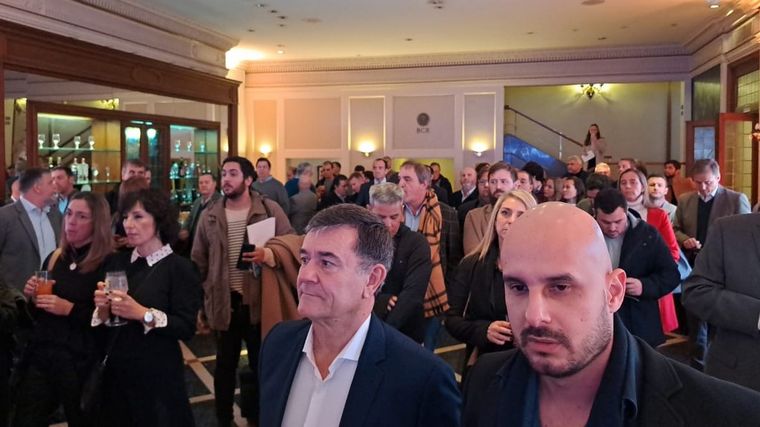 Cadena 3 presentó su propuesta para Rosario.