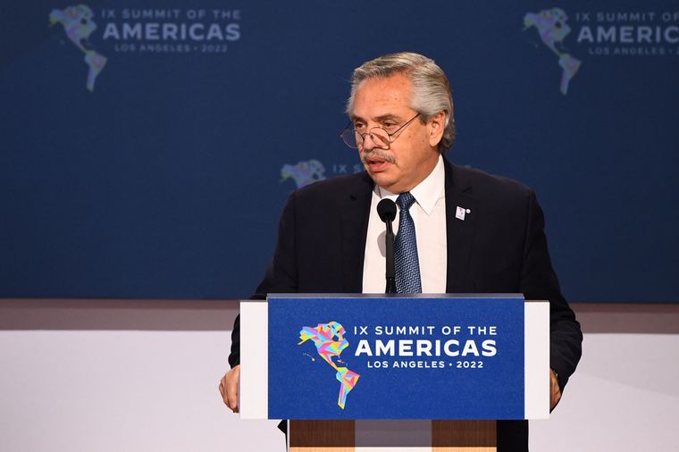 FOTO: Alberto Fernández, en la Cumbre de las Américas.