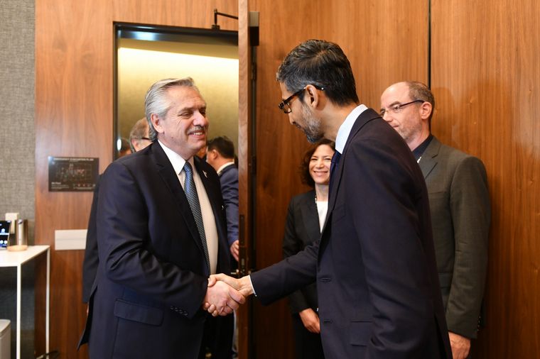 Alberto Fernández se reunió con el CEO de Google, Sundar Pichai.
