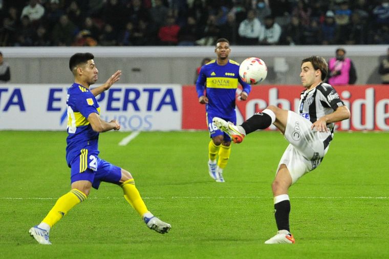 Boca tropezó en Santiago del Estero.  