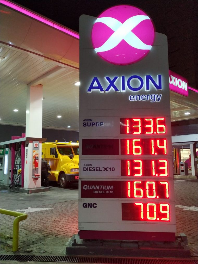 FOTO: Subió el precio de la nafta en Axion.