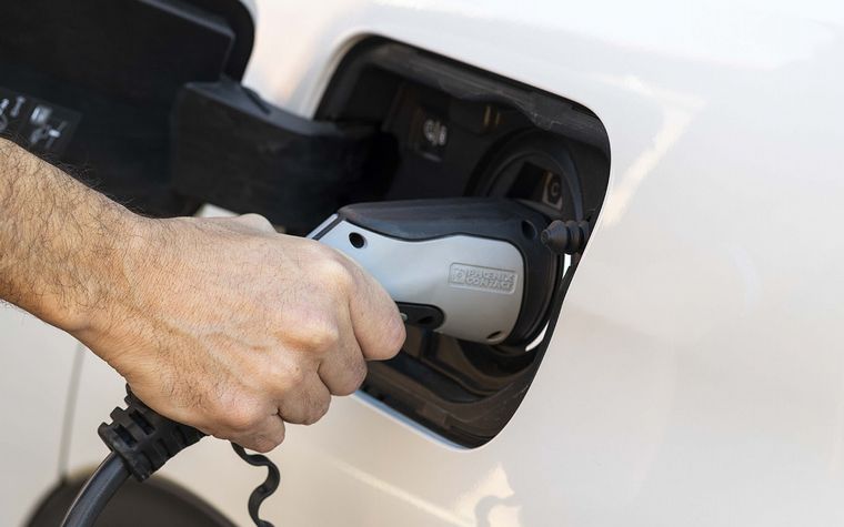 La carga de la batería se realiza de un modo sencillo y rápido.