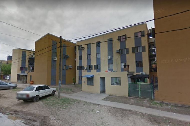 El hecho ocurrió en un pasillo de un barrio Fonavi de Rosario.