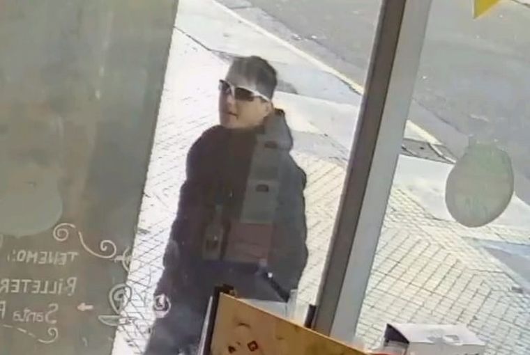 Robaron un minimarket a mano armada y a cara descubierta en Rosario.