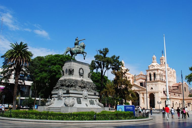 FOTO: Córdoba tendrá un domingo con cielo despejado y máxima de 24 grados.