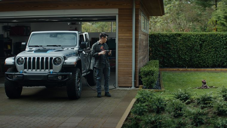 FOTO: El comercial de 60 segundos de la marca Jeep® celebra el estreno mundial.
