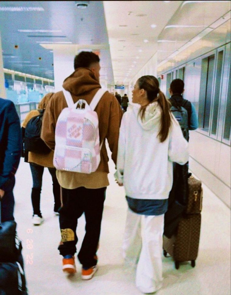 De Paul y Tini viajaron al cumpleaños de Messi.