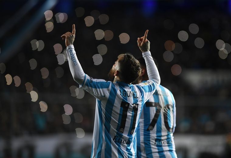 Racing aplastó a Aldosivi en Avellaneda con un rendimiento de alto vuelo.