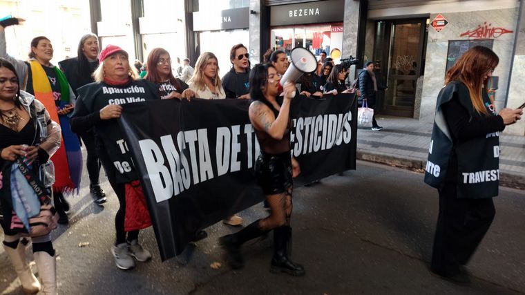 Marcha por el Día Internacional del Orgullo LGBTIQ+ en Rosario.