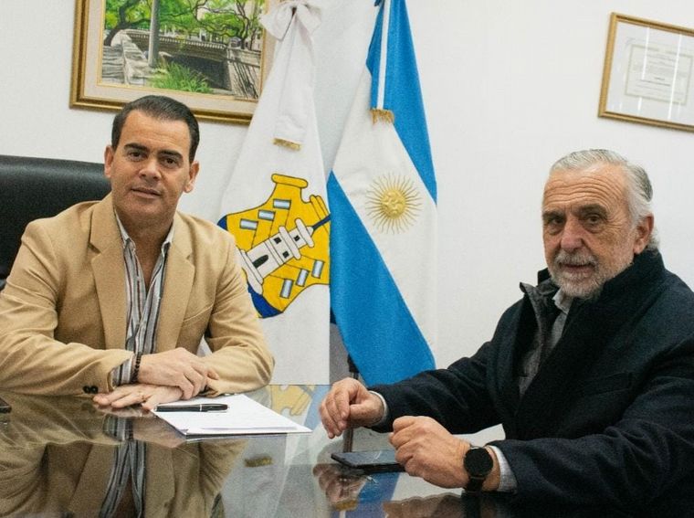 Marcelo Rodio, secretario de Transporte, y José Viale, de la Cámara de Comercio. 
