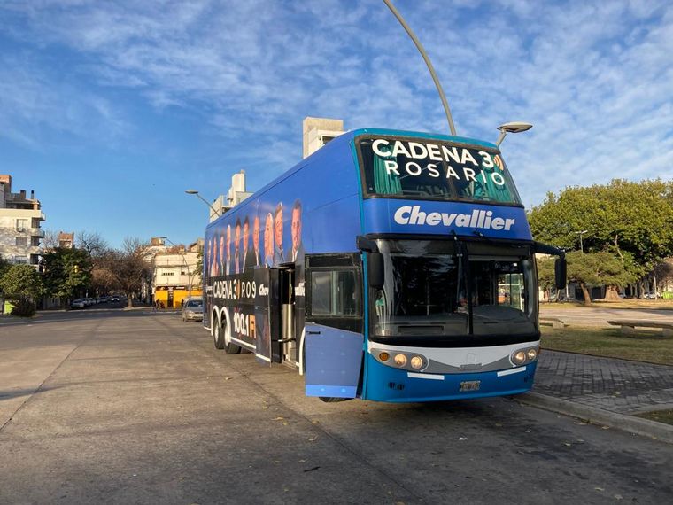 El colectivo de Cadena 3 Rosario recorrerá toda la ciudad.