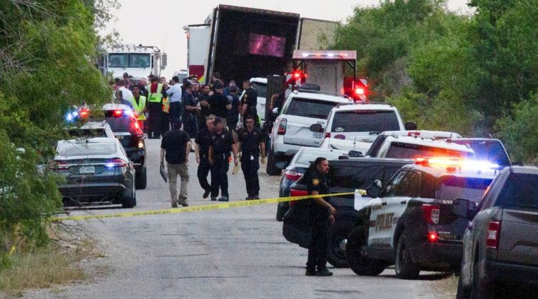 FOTO: Reconocieron a casi todos los inmigrantes que fallecieron en el camión en Texas.