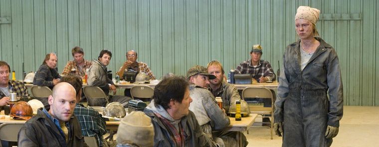 Una mujer minera. Una osadía que sus compañeros no están dispuestos a permitir.