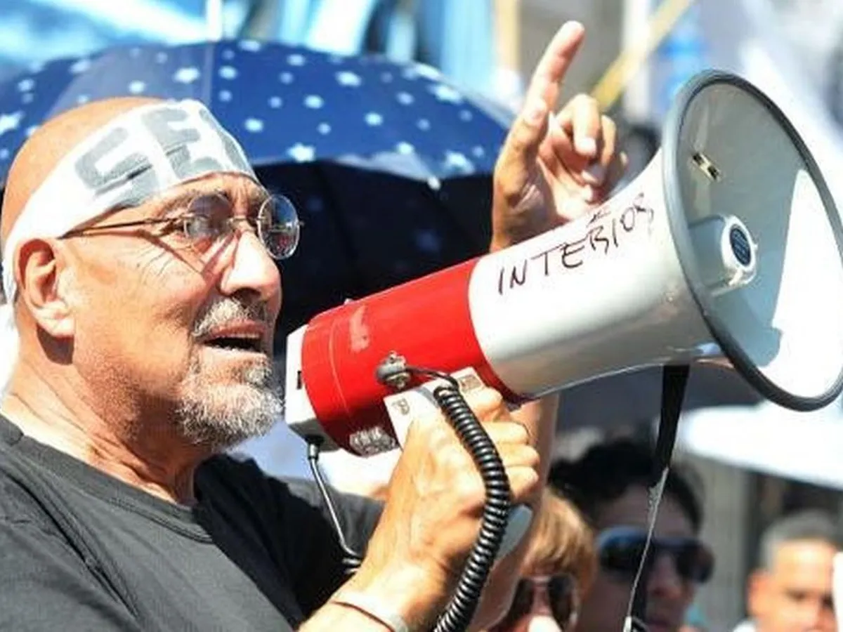 FOTO: Carlos Santillán acusó a Milagro Sala de asesina y destrozó a la clase política.