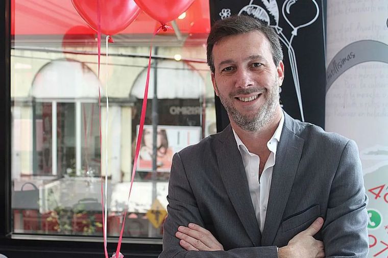 Esteban Wolf emocionó en el Senado y sigue buscando cerrar la grieta. 