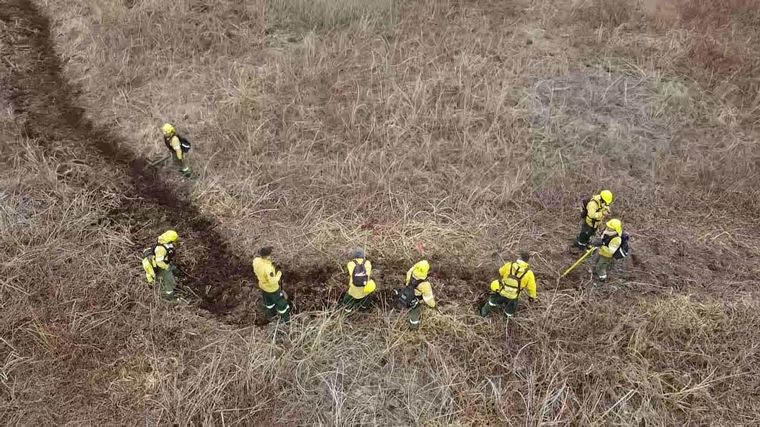 Nuevos focos de incendio en las islas, en la misma zona donde habían sido contenidos 