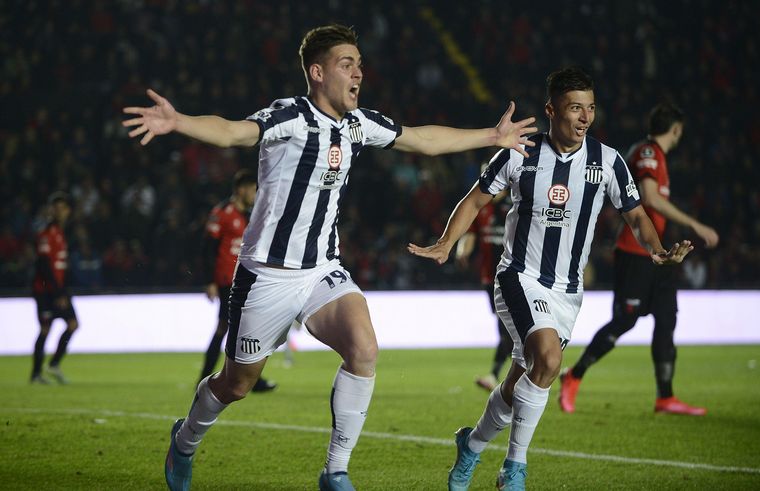 Girroti grita el gol de clasificación a cuartos de Final de Libertadores