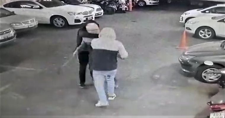 El violento accionar de los ladrones que robaron en la cochera de Mitre al 1200.