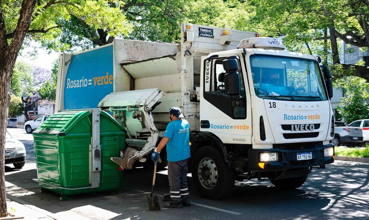 Prorrogaron el sistema de recolección de residuos en Rosario. 