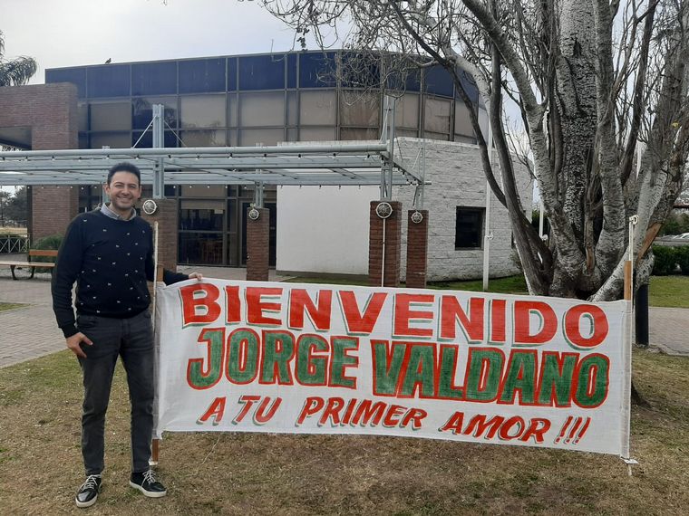 AUDIO:  Scarpeccio, presidente de Sportivo Las Parejas, contó cómo es el club santafesino