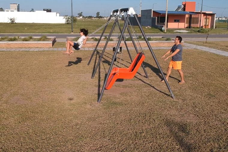 Los espacios cuentan con juegos inclusivos (Manantiales/Edisur)