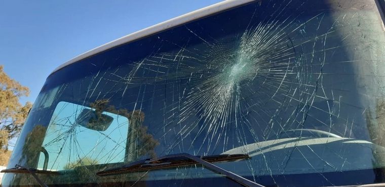 FOTO: Violencia y destrozos en La Rioja por un conflicto de recolectores con el municipio.