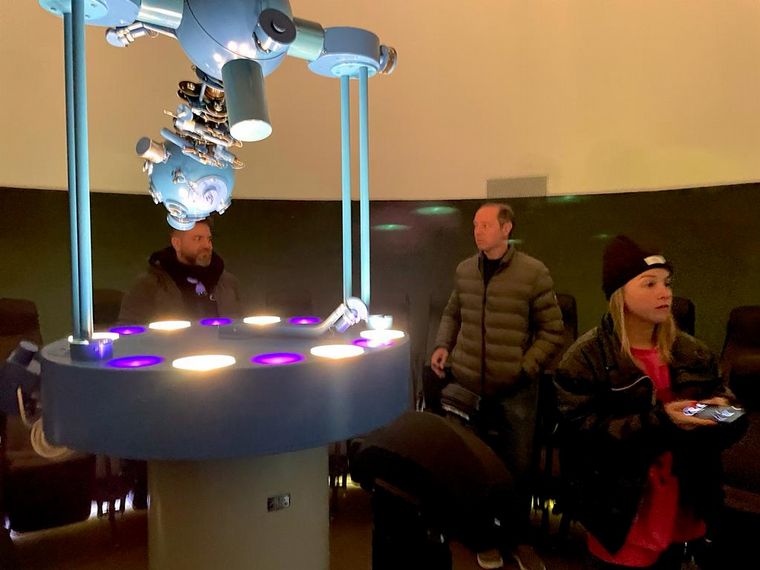 Plaza Cielo Tierra, un lugar para hablar de ciencia desde una perspectiva humanista.