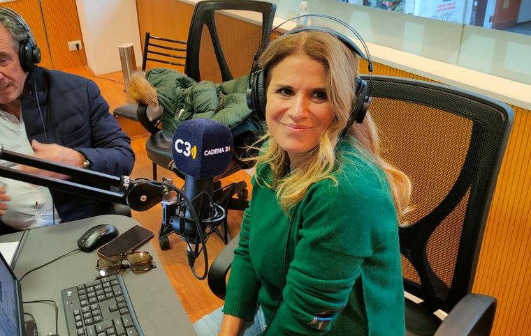 Flavia Palmiero habló sobre su nuevo proyecto en Viva la Radio con