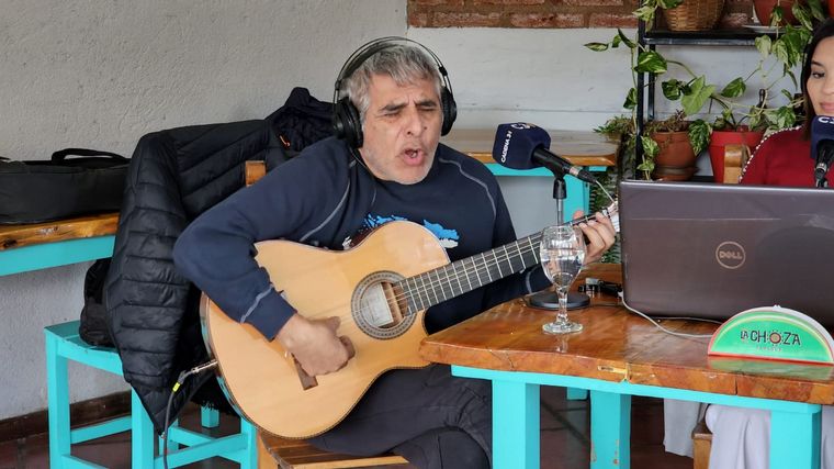 Santiago Trío, el plato musical del viernes en Santa Rosa